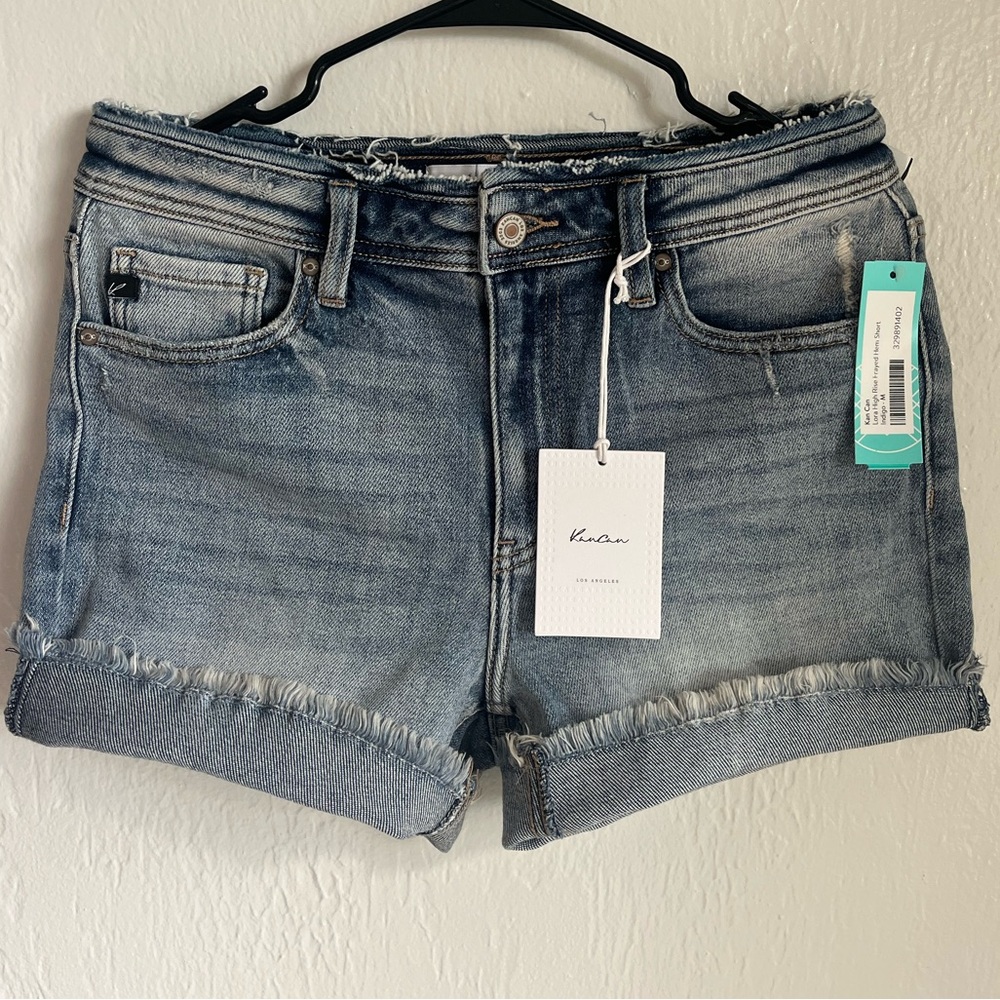 KanCan Distressed Jean Shorts Size Medium NWT